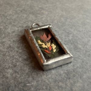 vintage preserved floral pendant